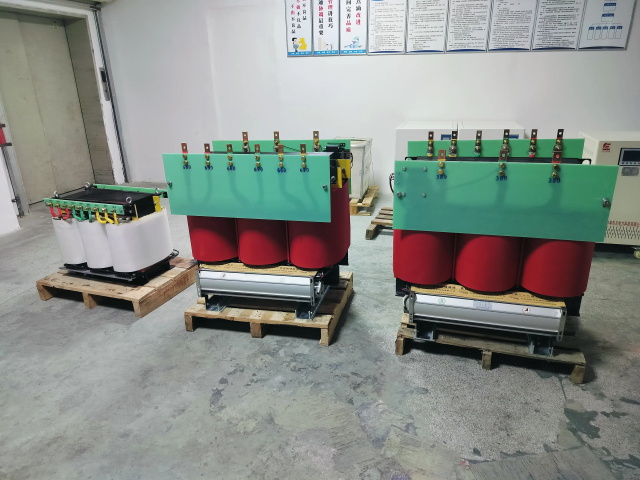 南岸KS11-1000KVA矿用变压器